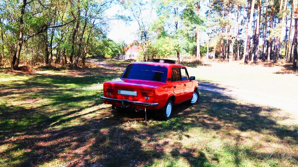 Lada 2101 Red Dragon 5