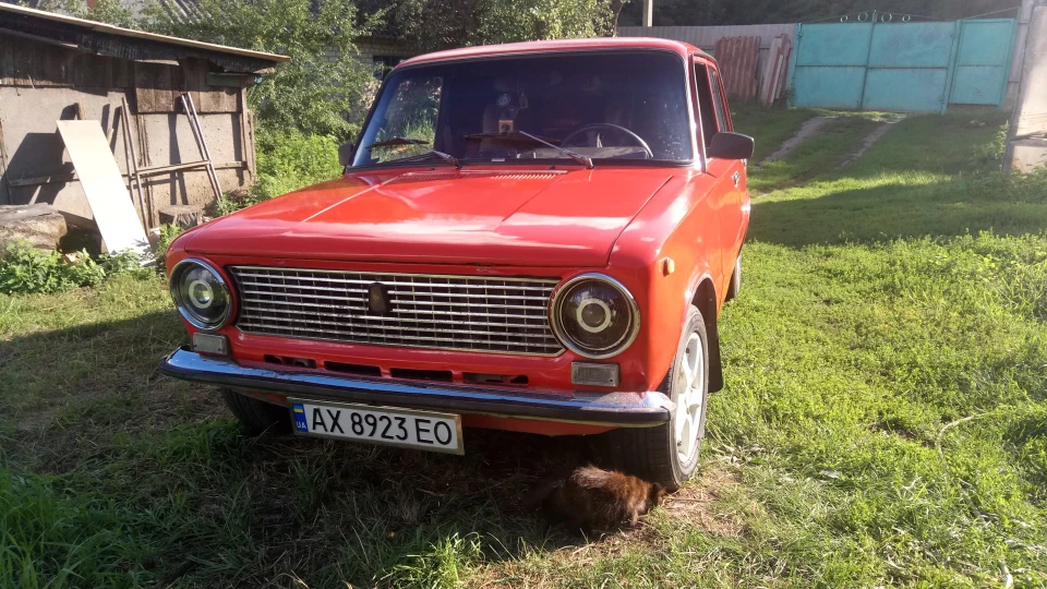 Lada 2101 RED DREAM 1.6 GT 4