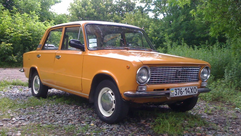 Lada 2101 Рижик) 5