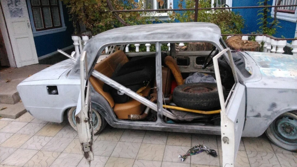 Lada 2101 ussr style 2