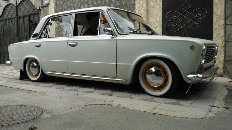 Lada 2101 ussr style 3