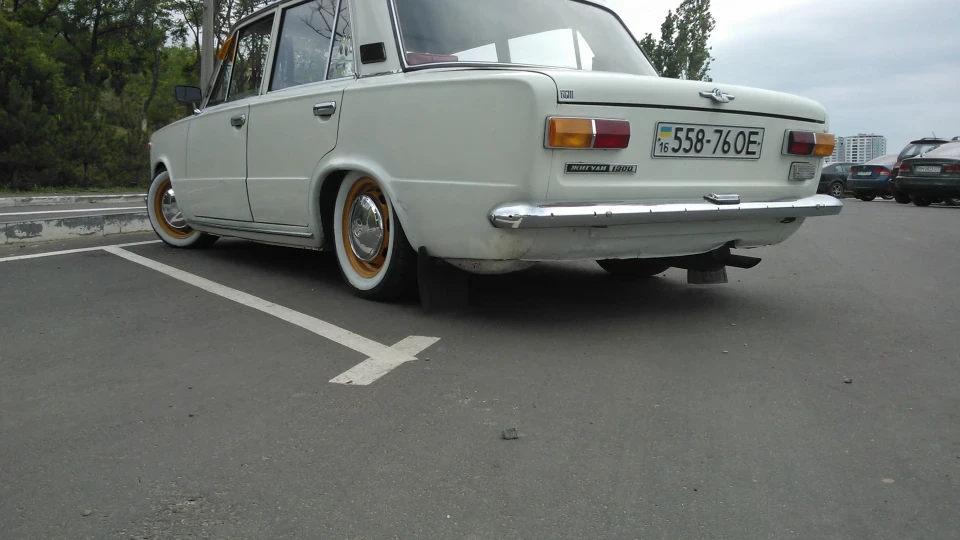 Lada 2101 ussr style 5