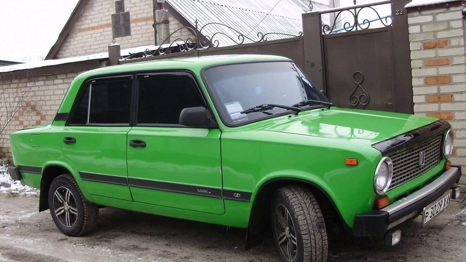 Lada 2101 зелена