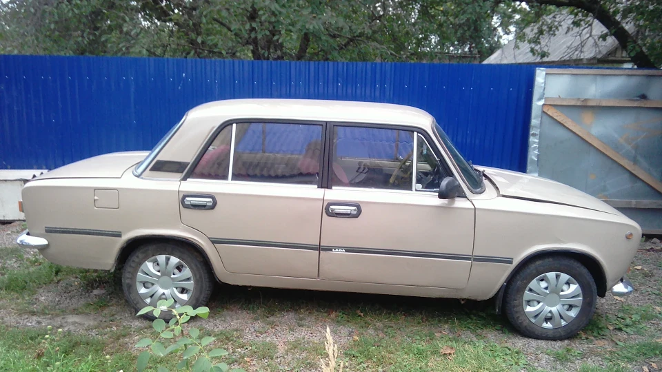 Lada 2101 Жовоз )