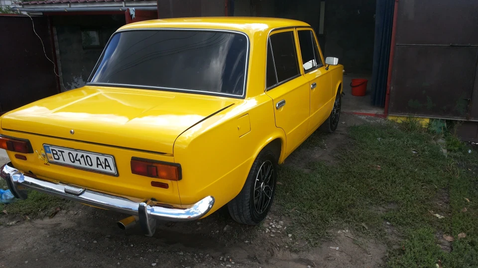 Lada 2101 жовток 3