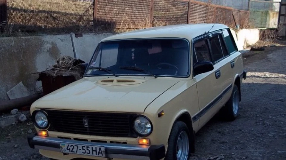 Lada 2102 2