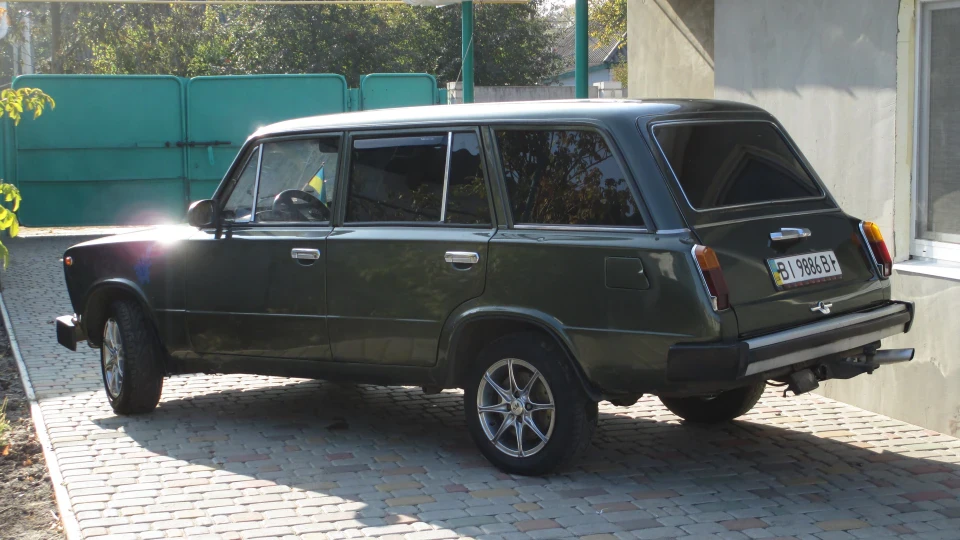 Lada 2102