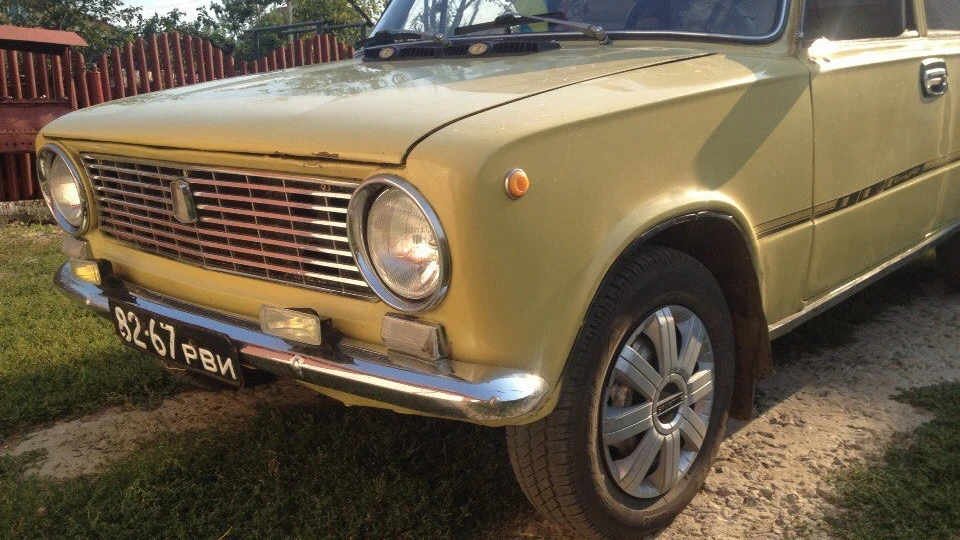 Lada 2102 2