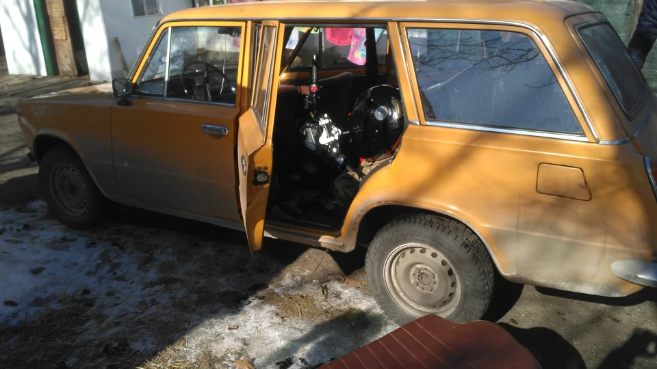 Lada 2102 4