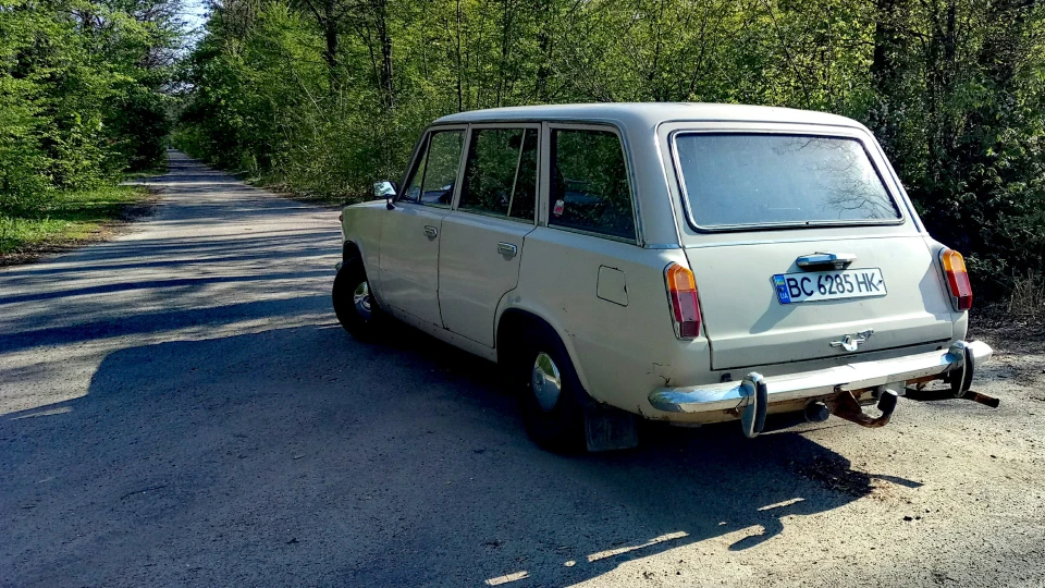 Lada 2102