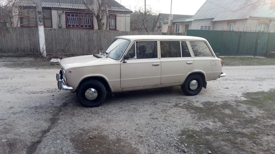 Lada 2102 2