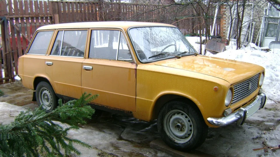 Lada 2102 2