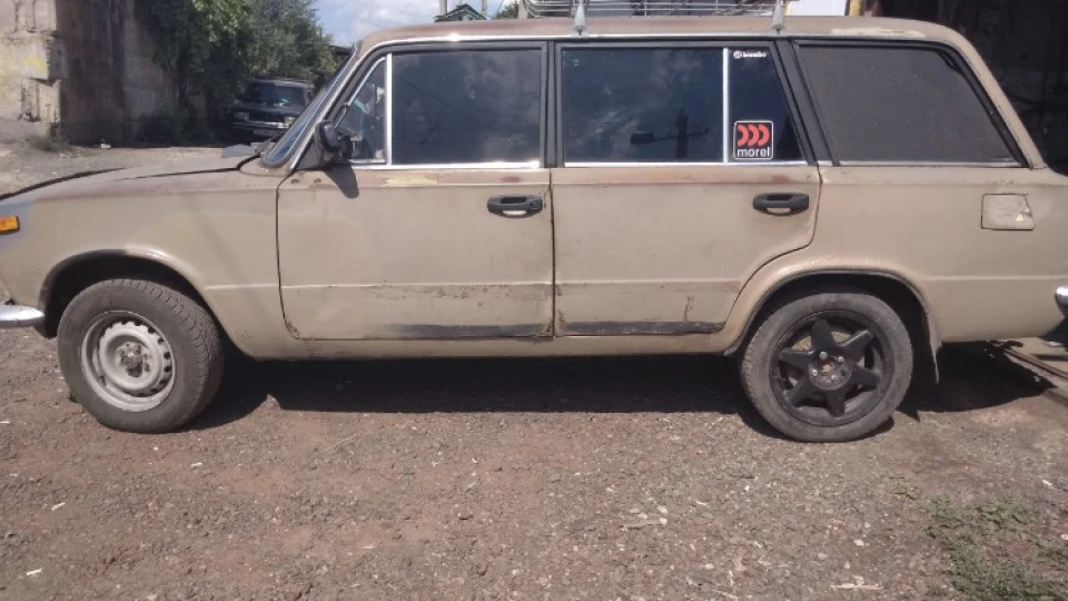 Lada 2102 4
