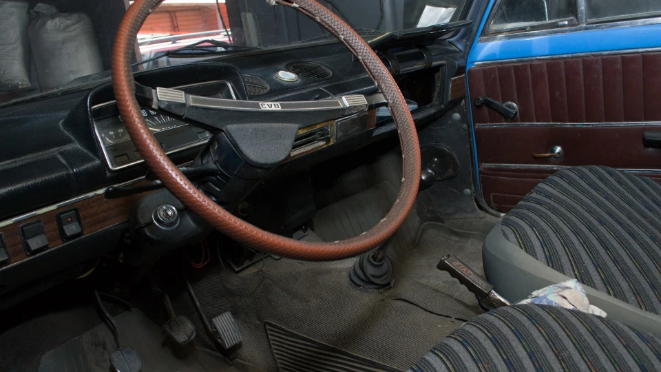 Lada 2102 4