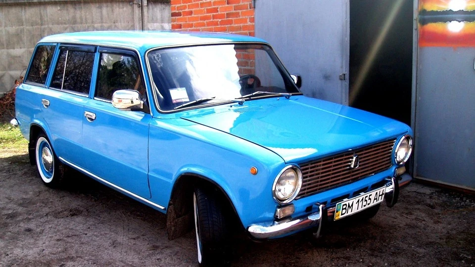 Lada 2102 4