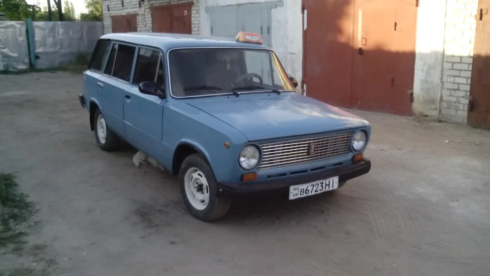 Lada 2102 2