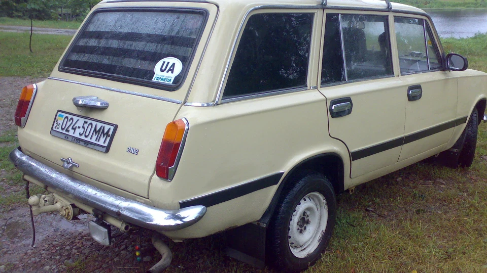Lada 2102