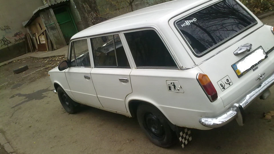 Lada 2102 4