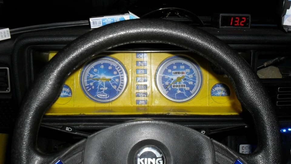 Lada 2102 4