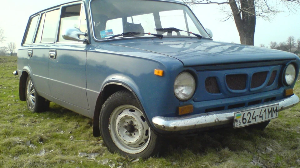 Lada 2102