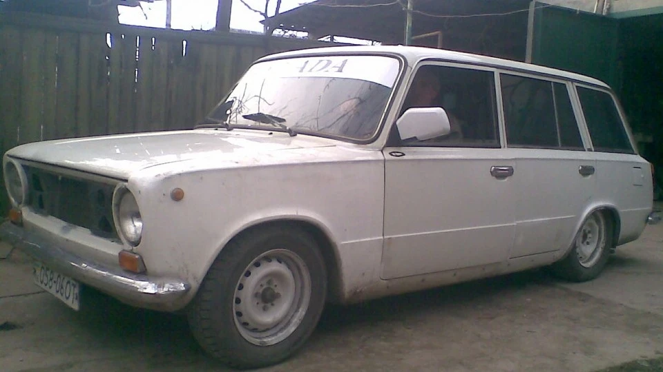 Lada 2102 5