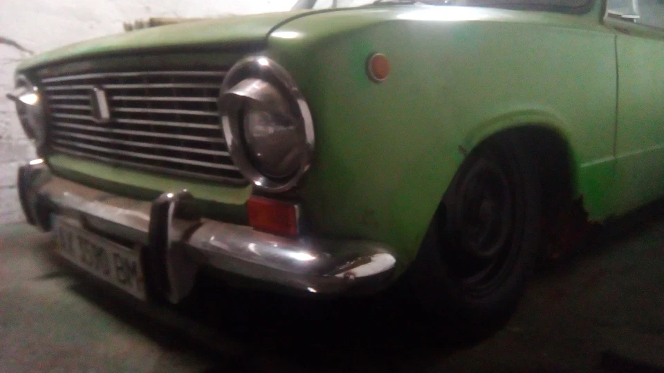 Lada 2102