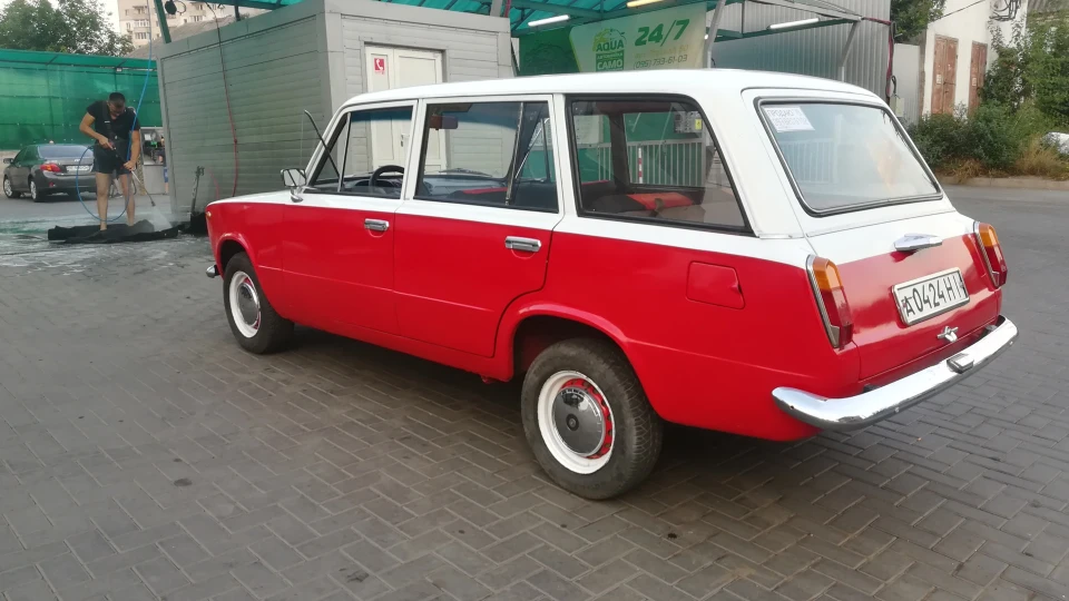 Lada 2102 6 років у гаражі на пенька 4