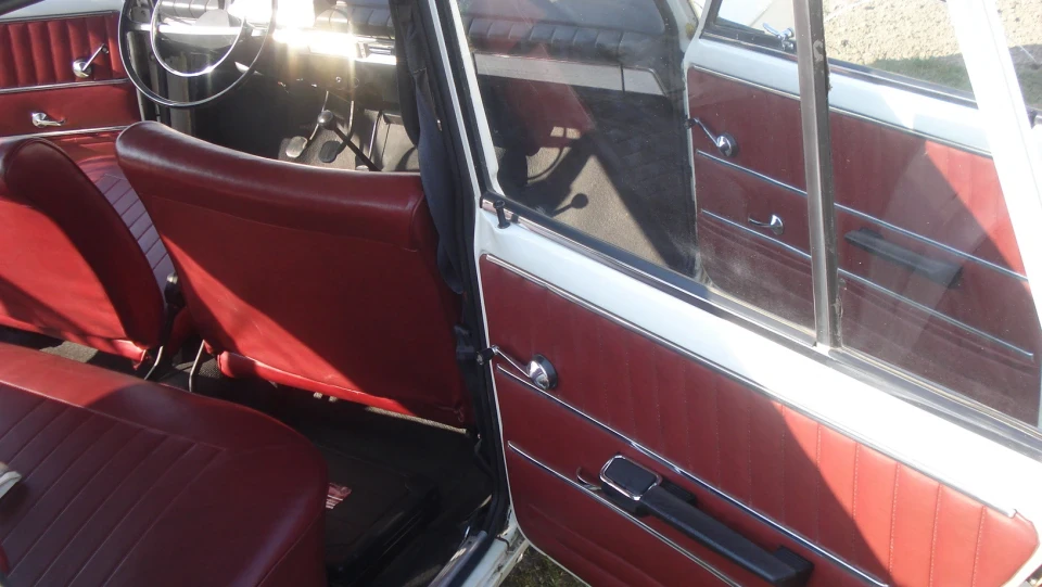 Lada 2102 `72 Beatriss 3