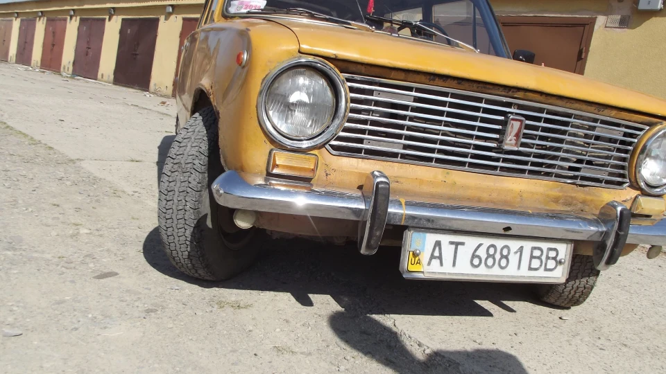 Lada 2102 77' Goldy