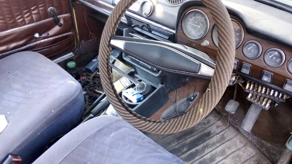 Lada 2102 '83 Англійський сарай 5