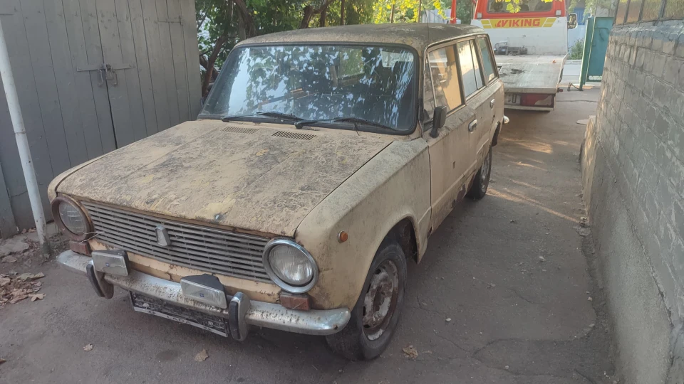 Lada 2102 '83 Англійський сарай 4