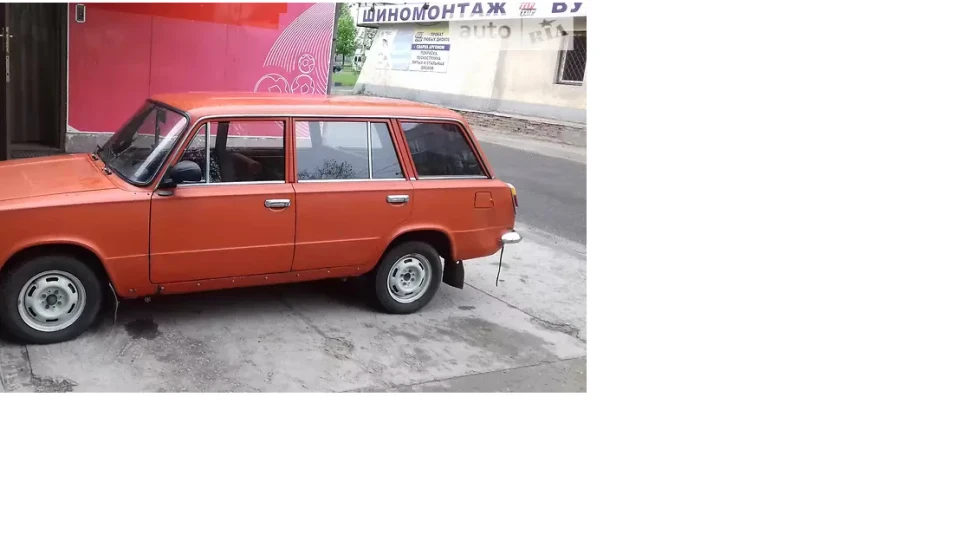 Lada 2102 83' 3