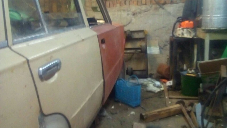 Lada 2102 авто буде реставрована 4