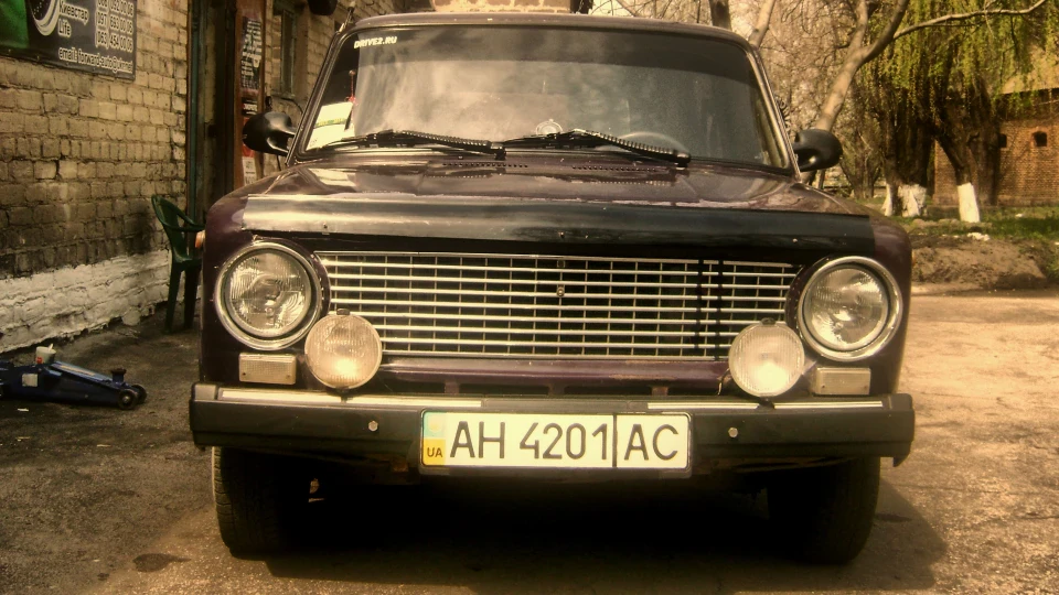 Lada 2102 Баклажанка 2