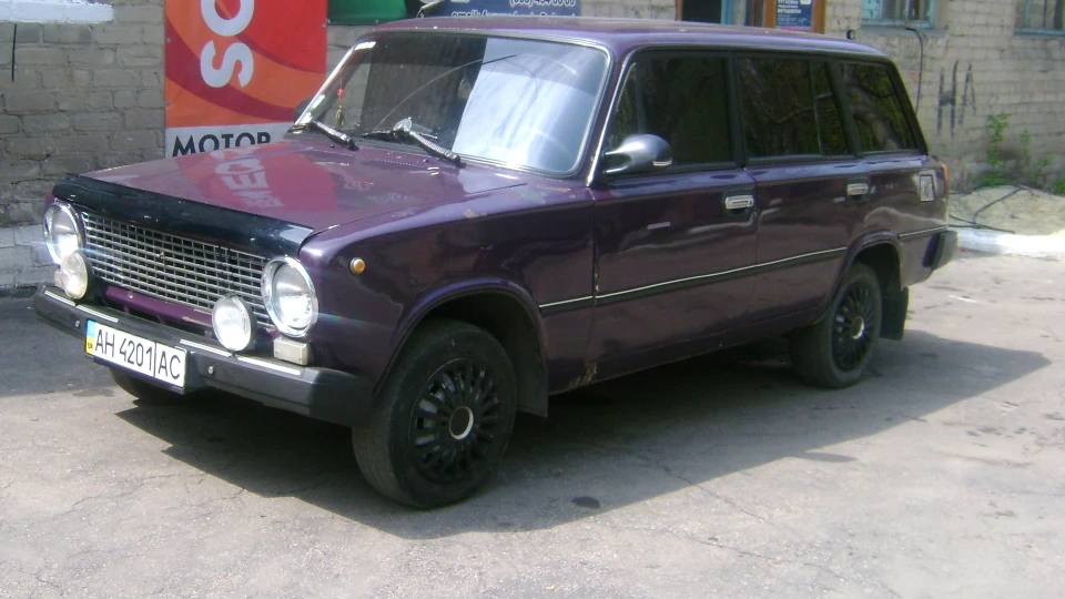 Lada 2102 Баклажанка 3