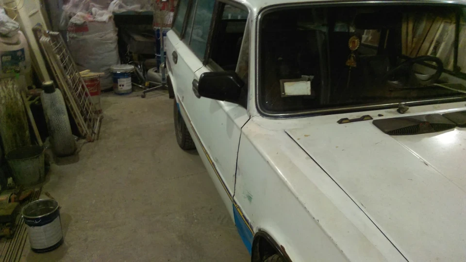 Lada 2102 Білий сарайчик 2