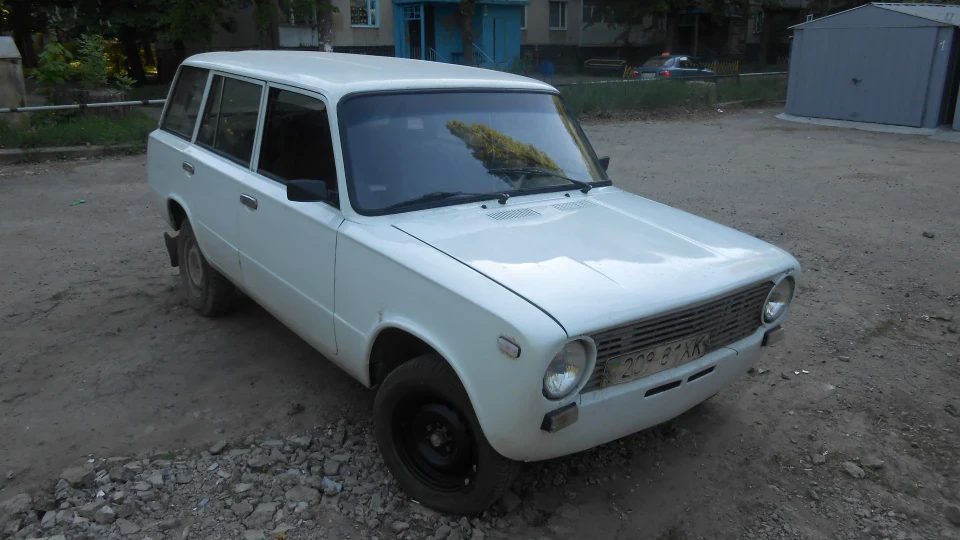 Lada 2102 Білий ТАЗ 4