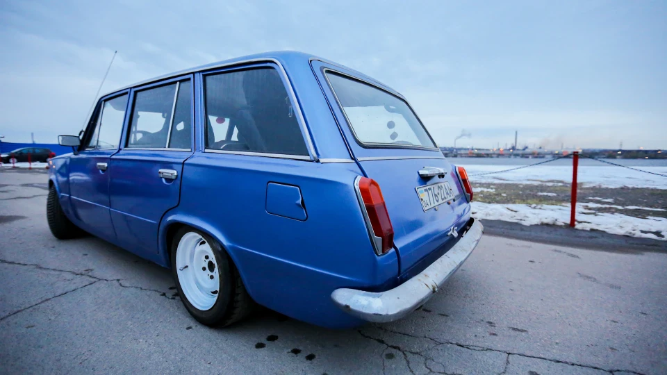 Lada 2102 Blueberry