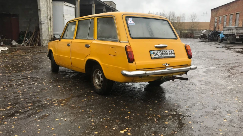 Lada 2102 #iwanttobeabumblebee 3