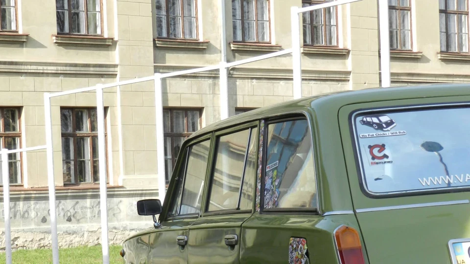 Lada 2102 low 2