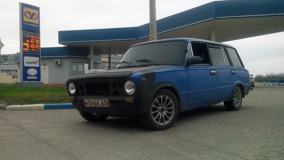 Lada 2102 ((:Monte|Carlo|403:)) 3