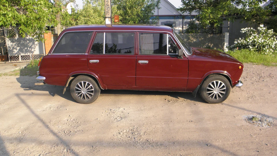 Lada 2102 Щодня 3