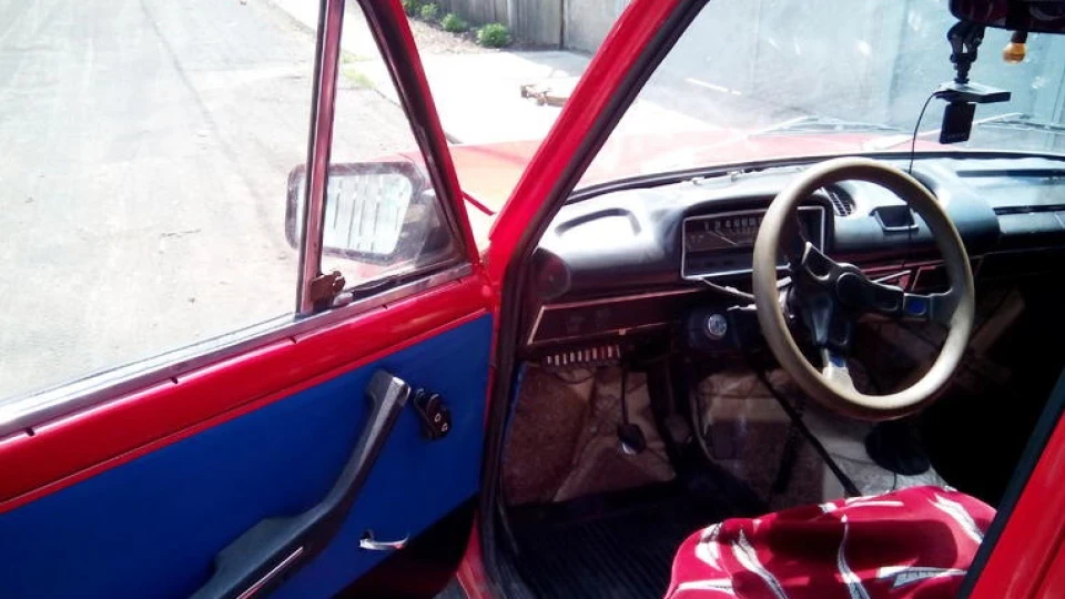 Lada 2102 свіжофарбована 4