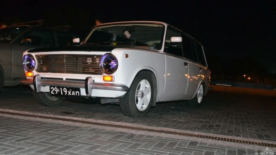 Lada 2102 the Legend 5