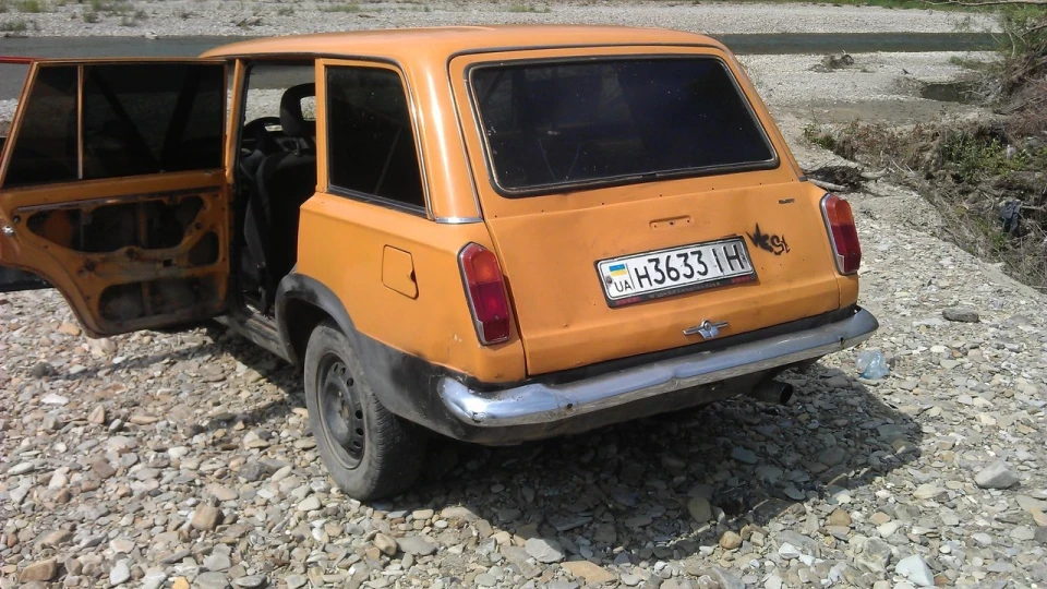 Lada 2102 Western Iron 3