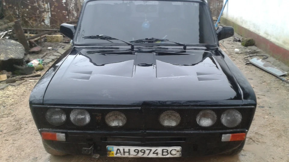 Lada 2103 4