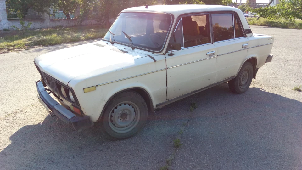 Lada 2103 2