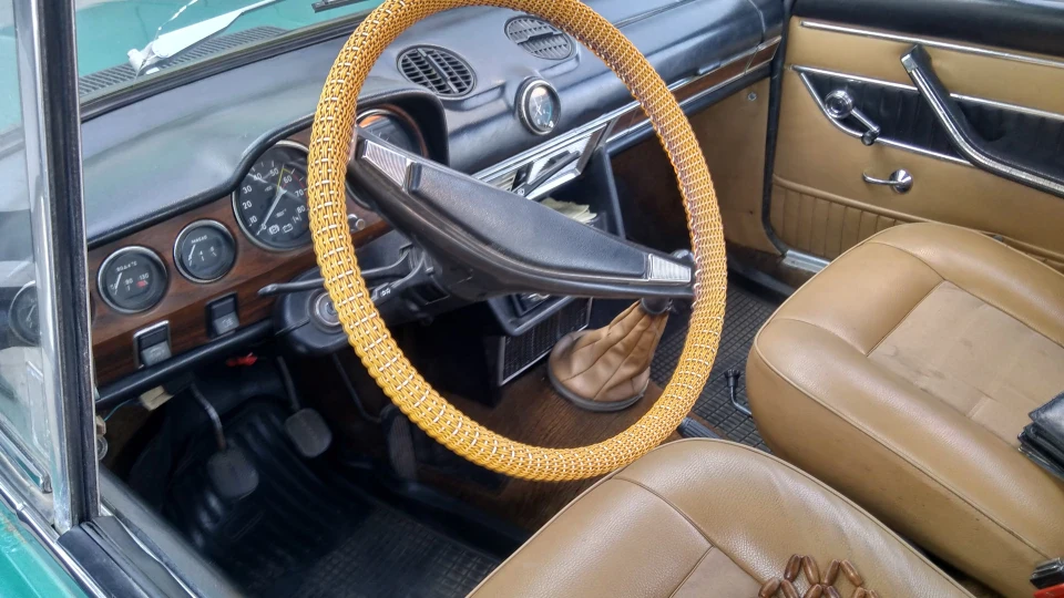 Lada 2103 2