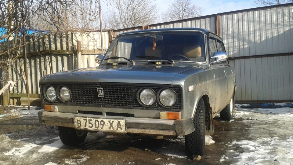 Lada 2103 3
