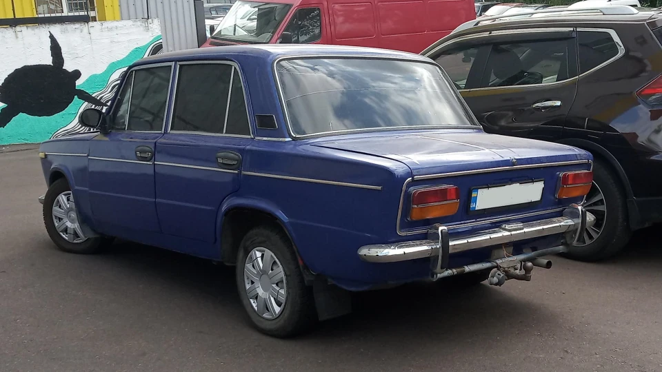 Lada 2103